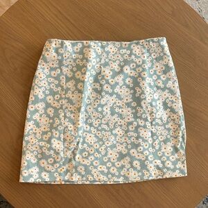 Wild Fable Daisy Print Mini Skirt - Light Blue